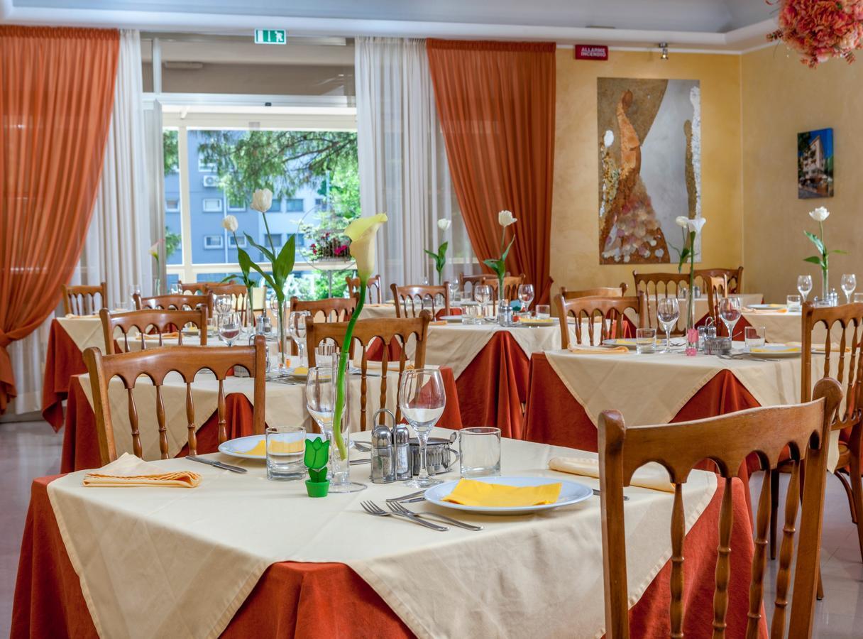 Hotel Alfa Tao Ριτσιόνε Εξωτερικό φωτογραφία