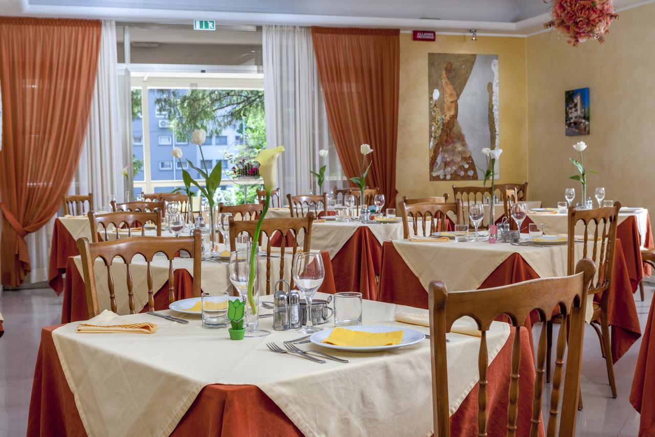 Hotel Alfa Tao Ριτσιόνε Εξωτερικό φωτογραφία